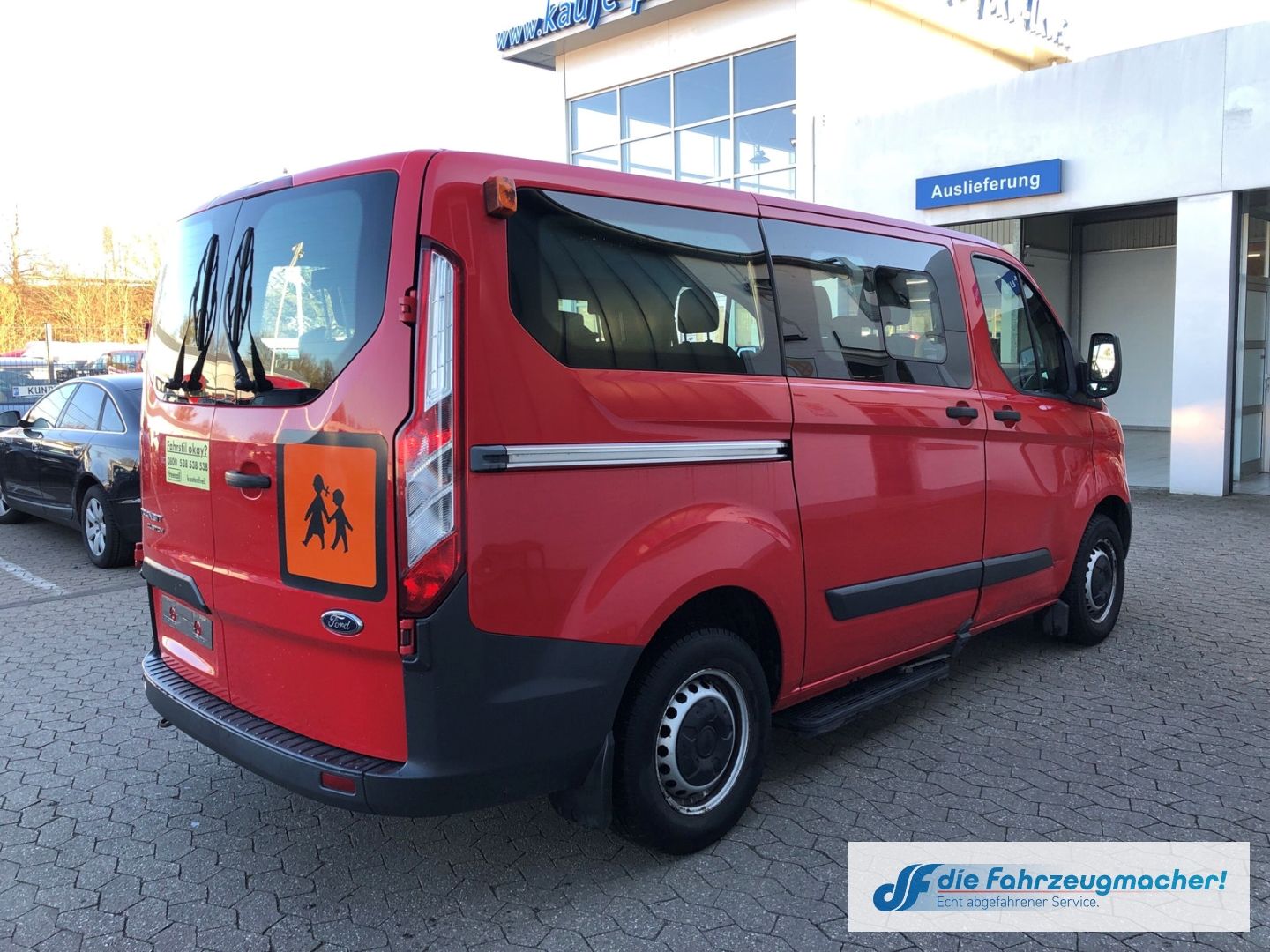 Fahrzeugabbildung Ford Transit Custom Kombi 300 L1 2.2 TDCi *1495