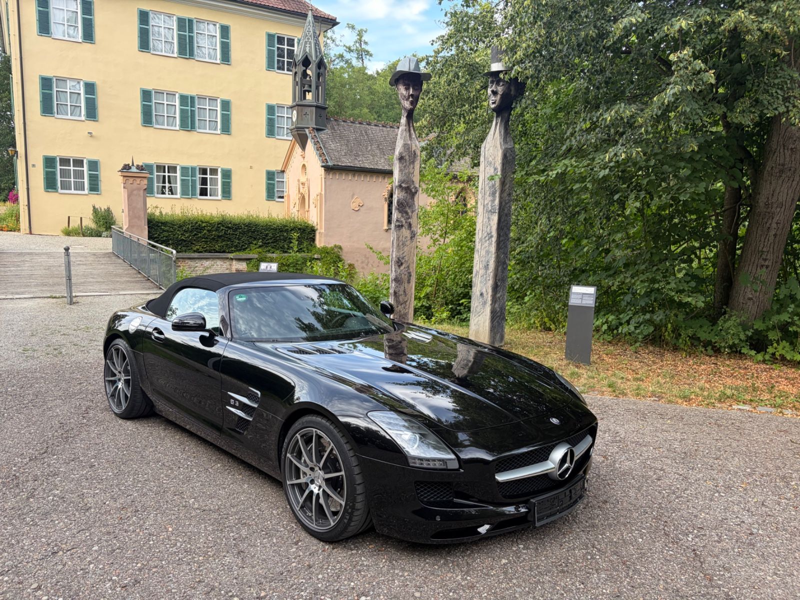 MERCEDES-BENZ SLS AMG 2