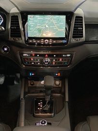 Fahrzeugabbildung Ssangyong MUSSO **BLACKLINE**FINANZIERUNG**