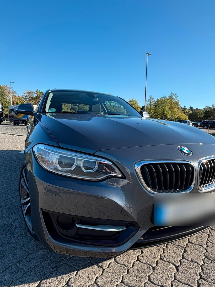 BMW 218