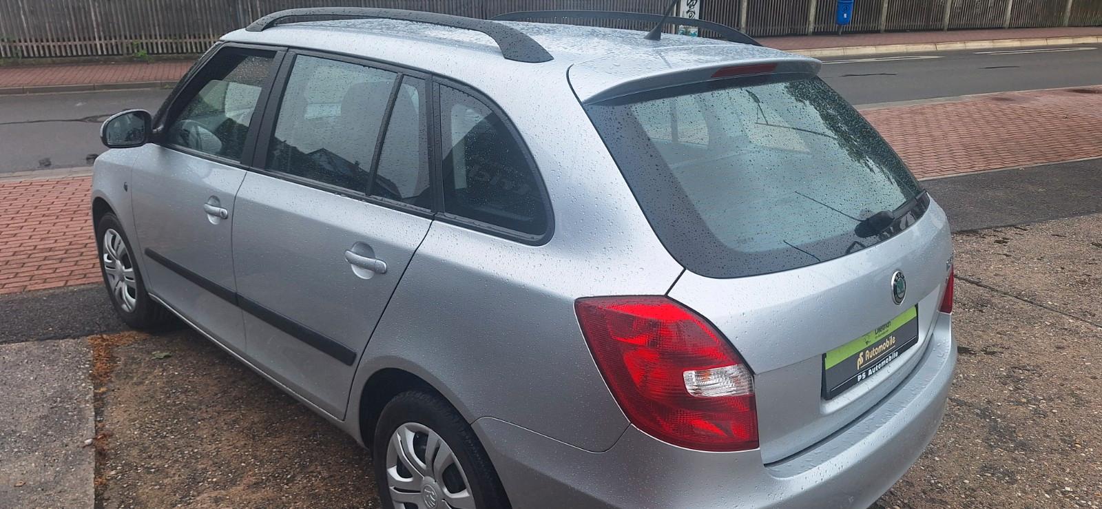 Skoda Fabia 2011 — photo 7