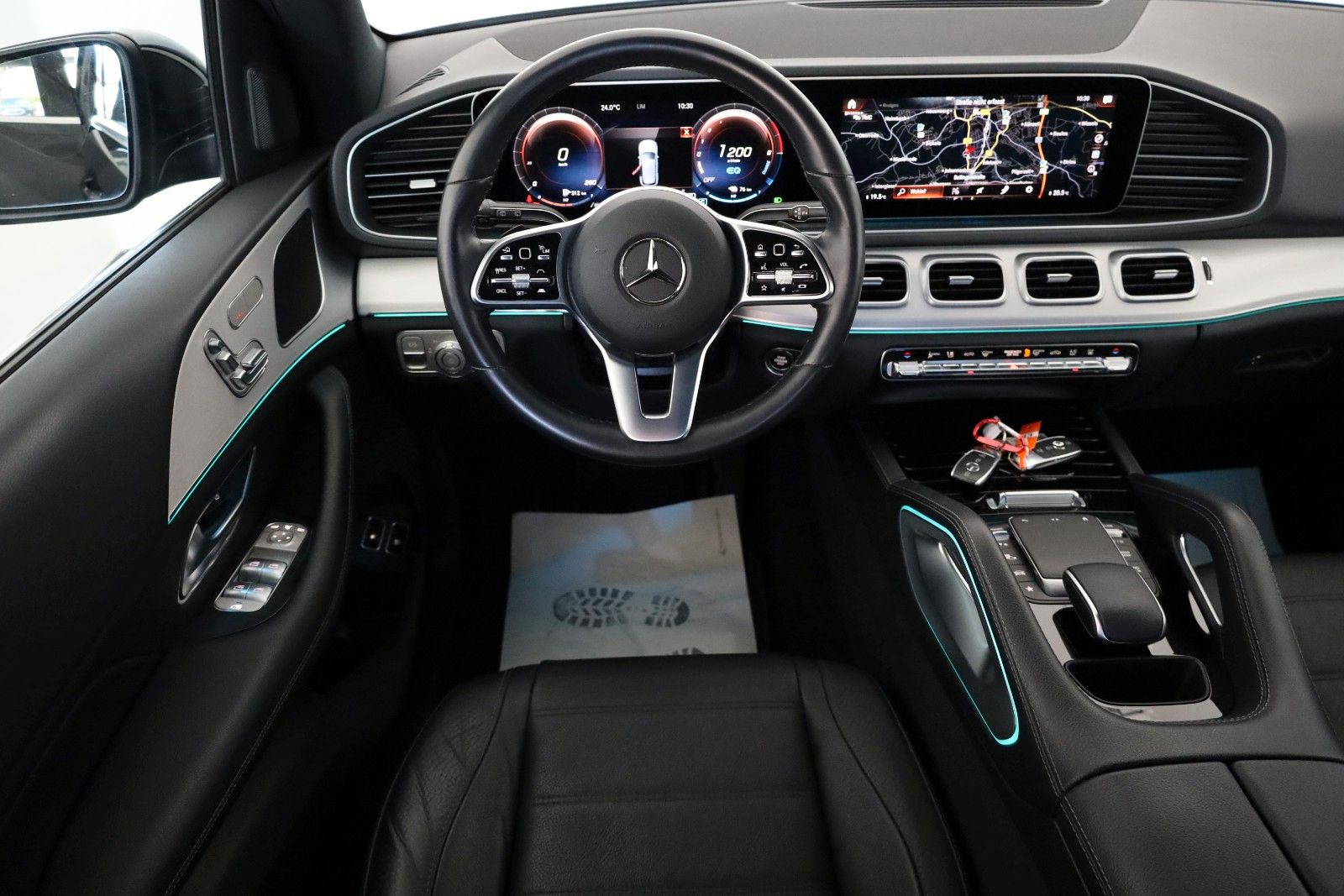 Fahrzeugabbildung Mercedes-Benz GLE 350e 4M,Leder,Navi,LED,SH,360Kamera,ACC,AHK