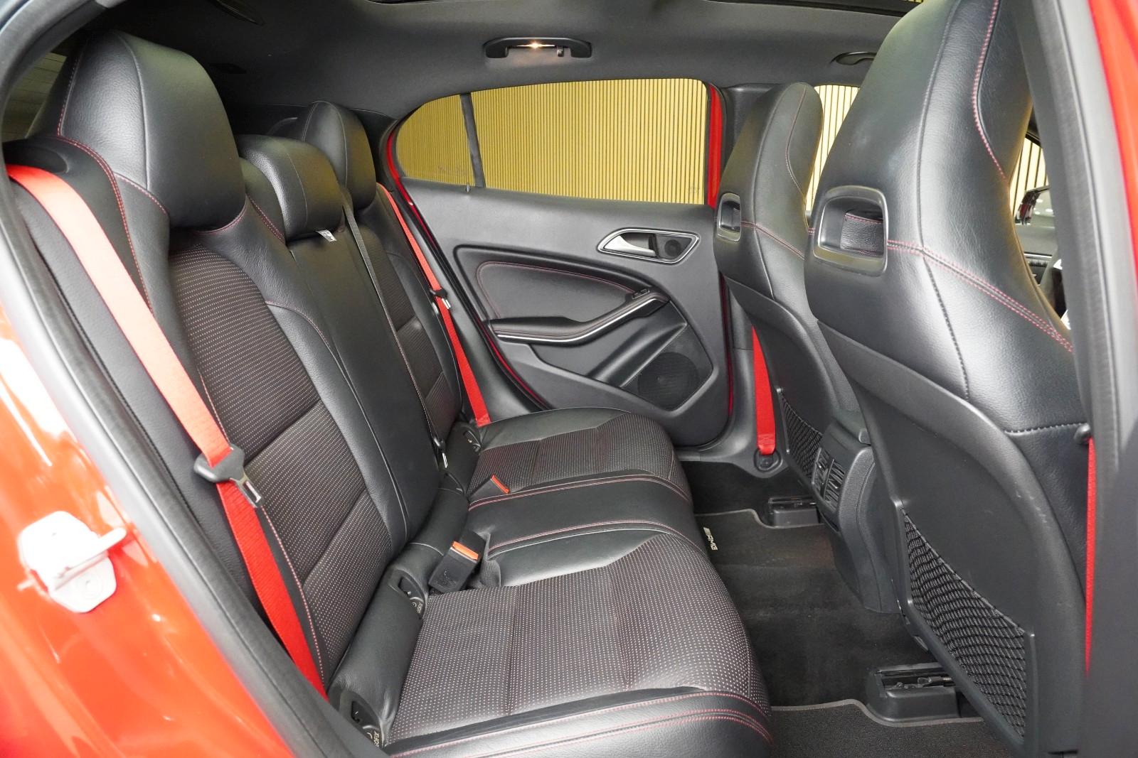 Mercedes GLA 45 AMG 4Matic 381 ch – Dynamic Plus – Échappement Performance – Pano – Harman Kardon – 115 704 km