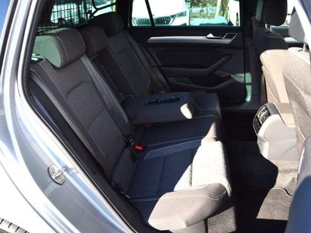 Passat Variant 2.0 TDI DSG AHK/STAND-HZ/MATRIX/N