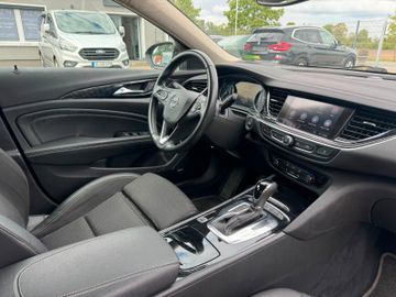 Opel Insignia - 11