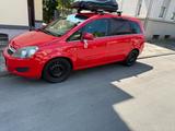 Opel zafira b - Opel Zafira in Leverkusen