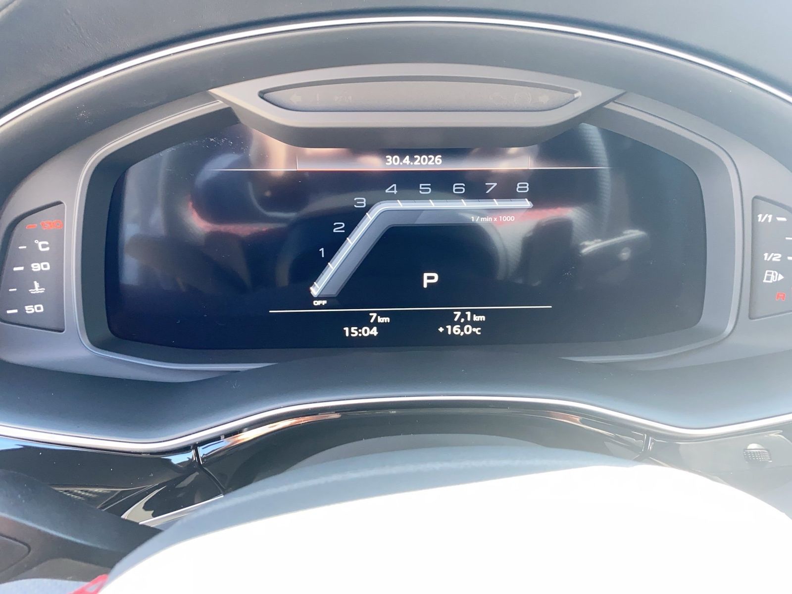 Audi SQ8 - Bild 10