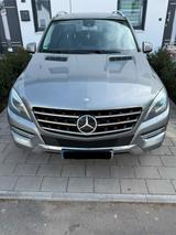 Mercedes-Benz Mercedes ML 350 BlueTEC 4MATIC | Top Zusta... - Mercedes-Benz ML 350 Gebrauchtwagen in München