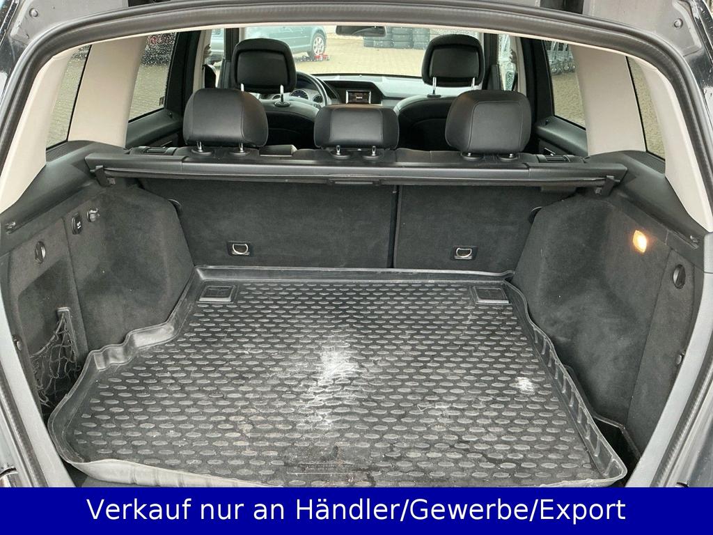 Mercedes-Benz GLK 320