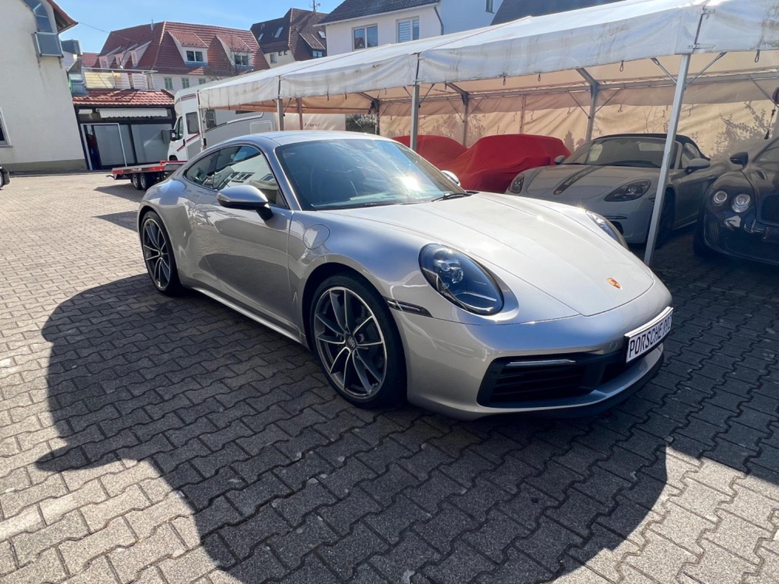 Porsche 992/911 Carrera 4 Garantie 2 . Jahre Top Zustand