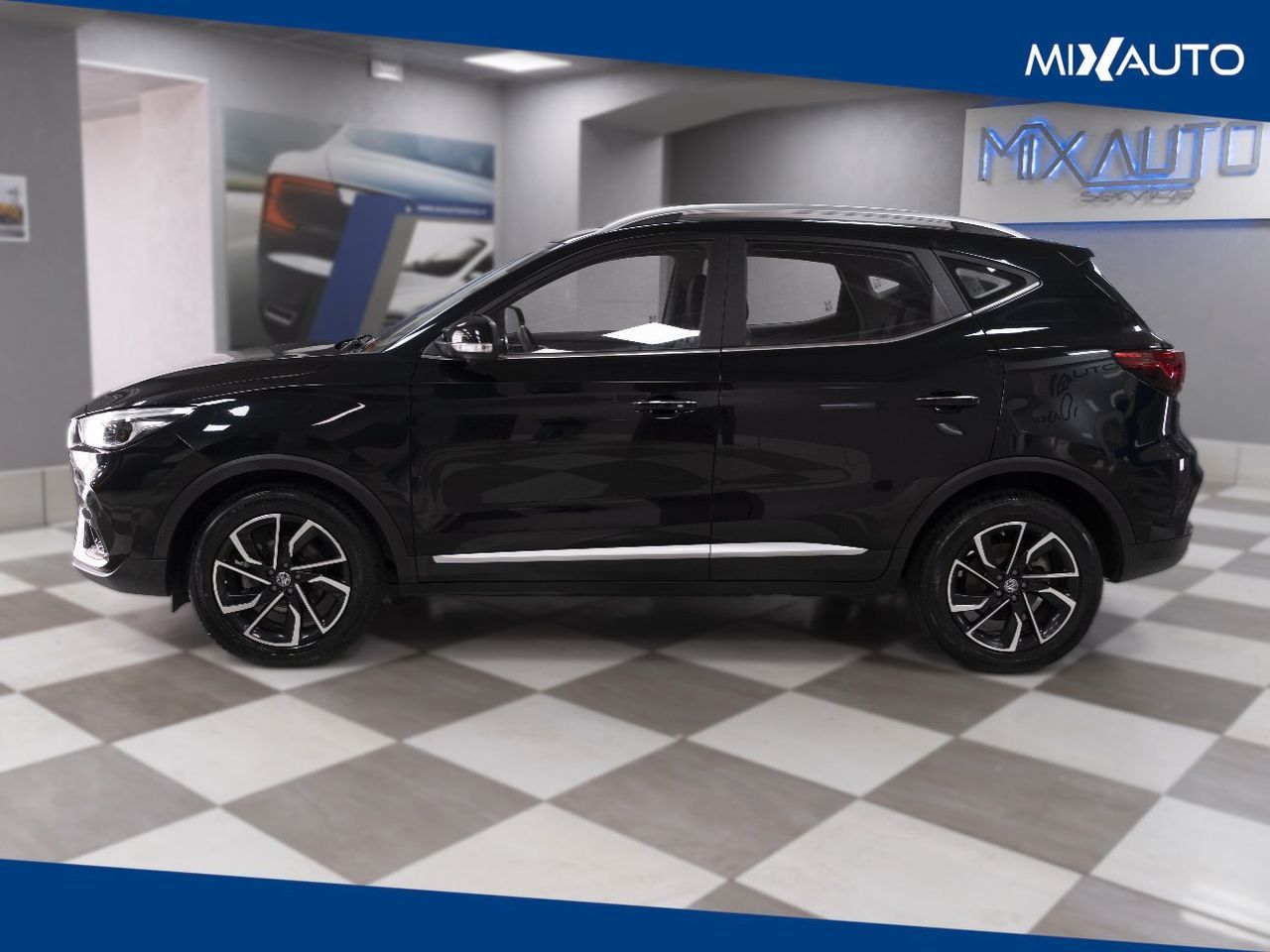 MG ZS