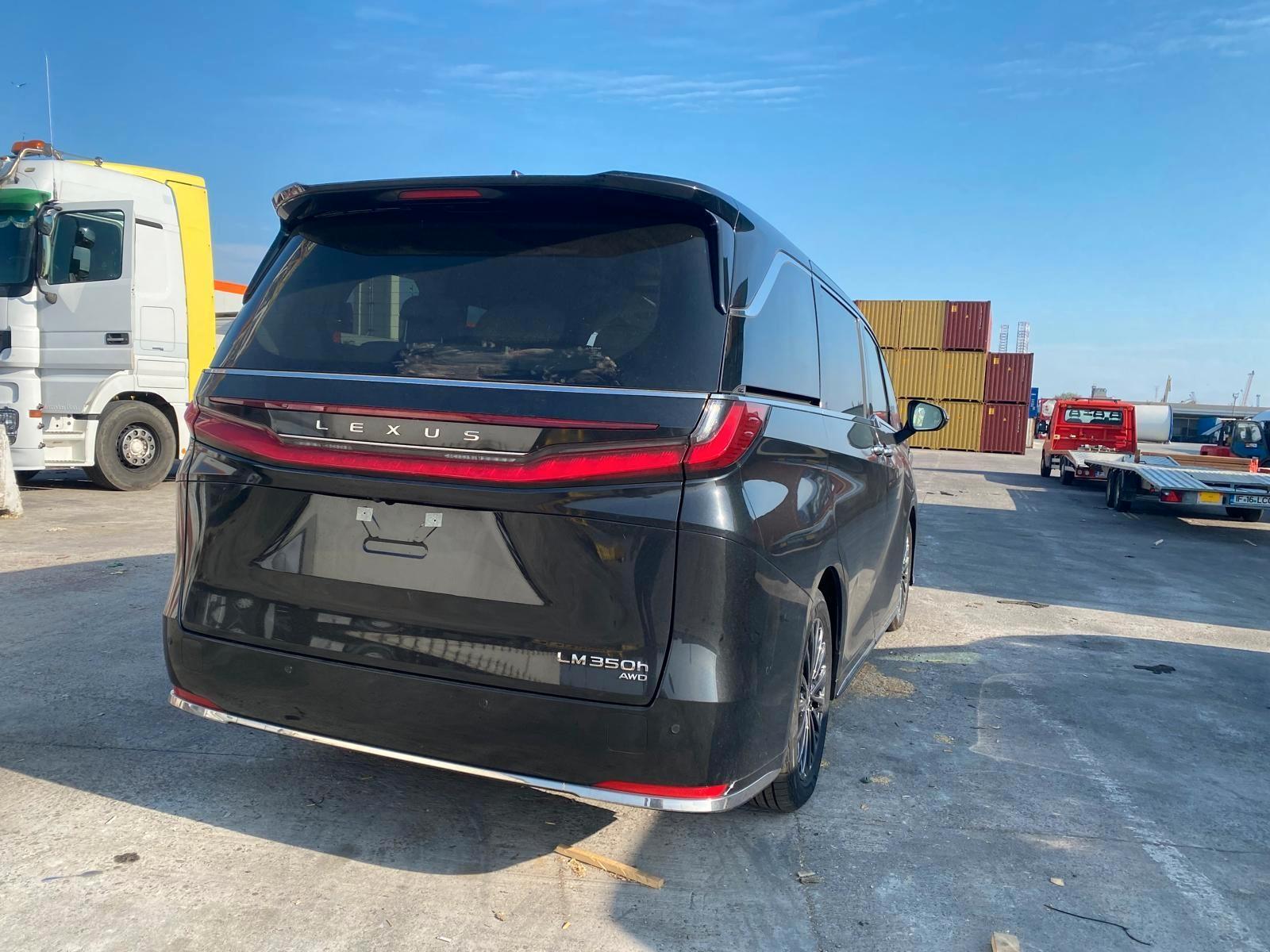 Lexus LM 0 occasion — photo 2