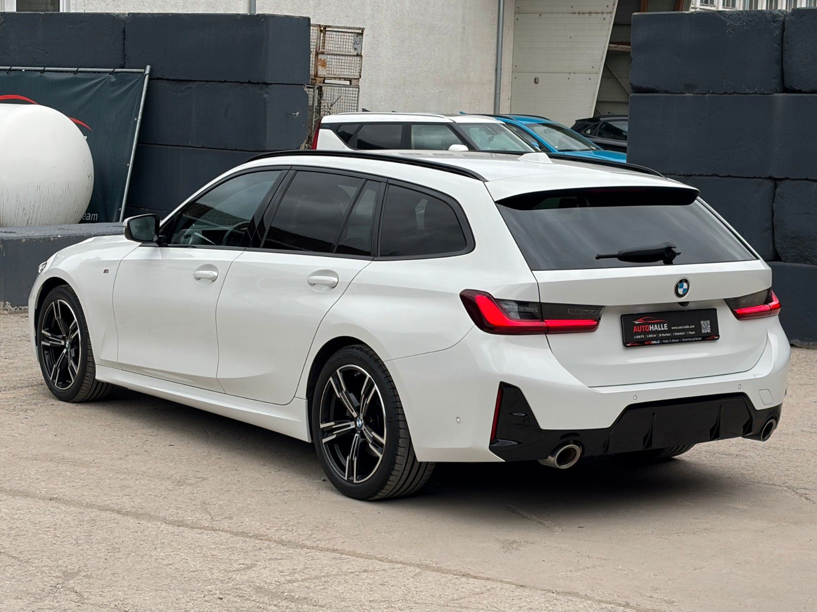 Fahrzeugabbildung BMW 320i Touring M Sport ACC CAM 3Z-Kl. SHZ Ambiente