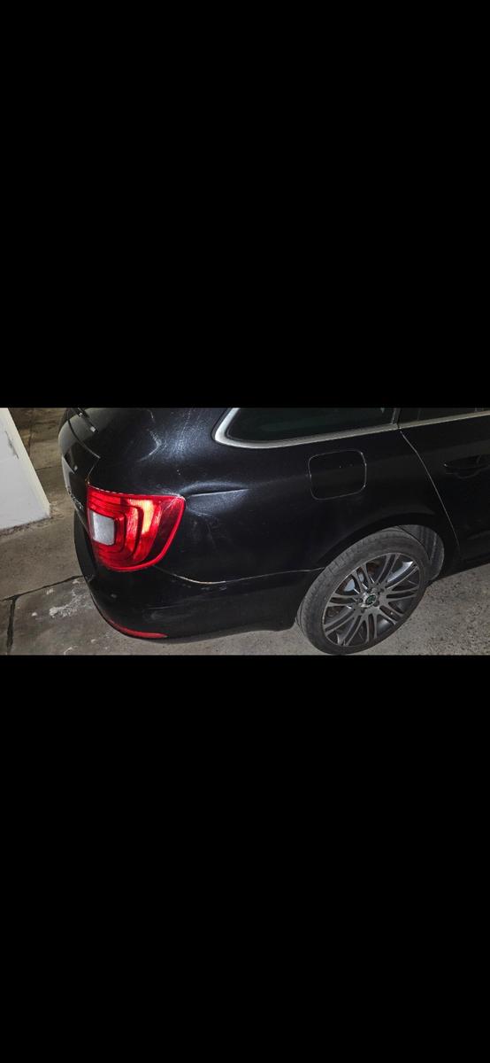 Skoda Superb 2012 — photo 7