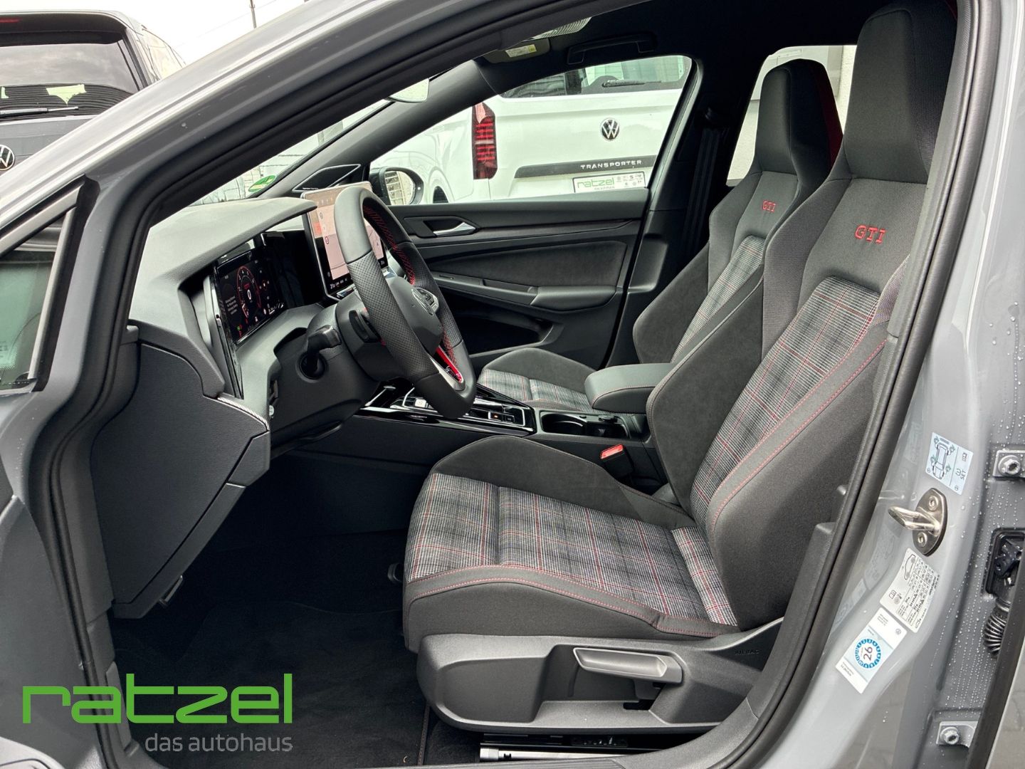 Fahrzeugabbildung Volkswagen Golf GTI 2.0 TSI DSG Harman+AHK+ACC+Keyless+LED