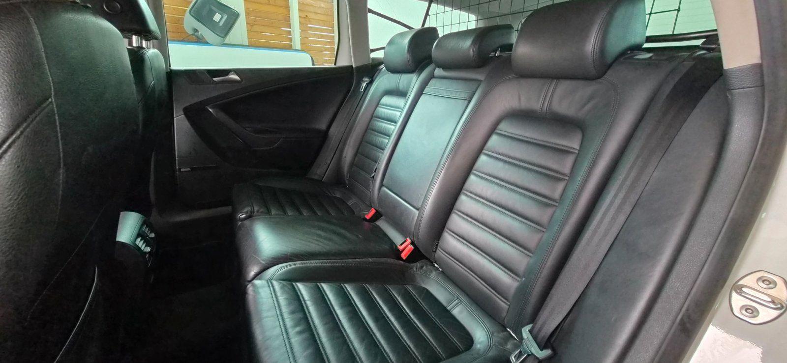 Volkswagen Passat 2010 — photo 11
