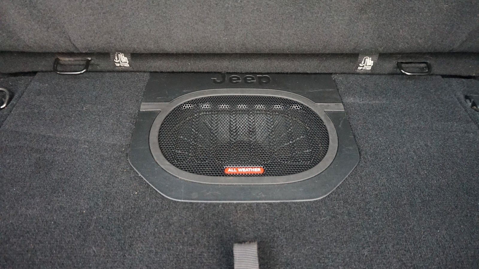 Fahrzeugabbildung Jeep Wrangler Unlimited Sahara TÜV neu Cabrio