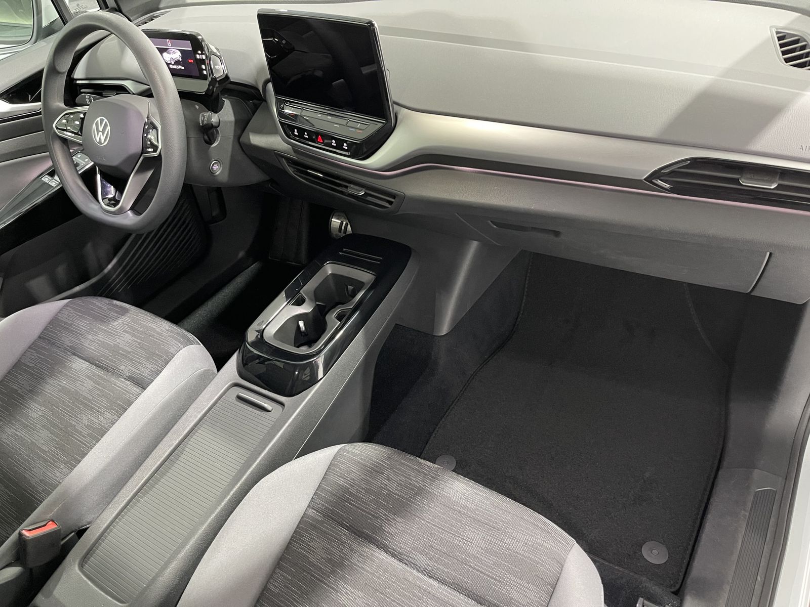 Fahrzeugabbildung Volkswagen ID.4 Pure*LED-Matrix*PDC*Navi*ACC*Spur*
