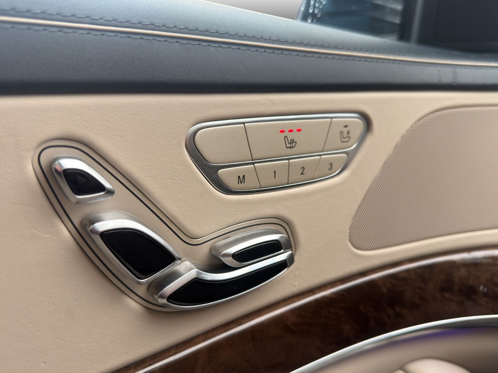 Mercedes-Benz S 500 4Matic Aut.Edition 1 360° PANO ACC LED NAV foto 14