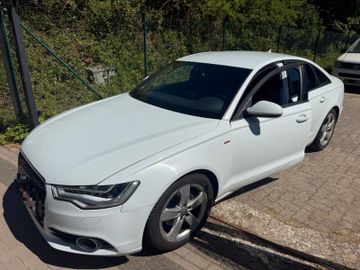 Audi A6 - 1
