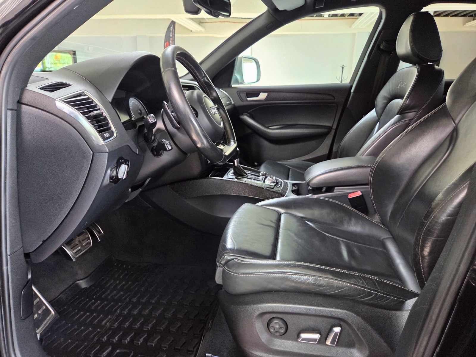 AUDI SQ5 — zdjęcie 9