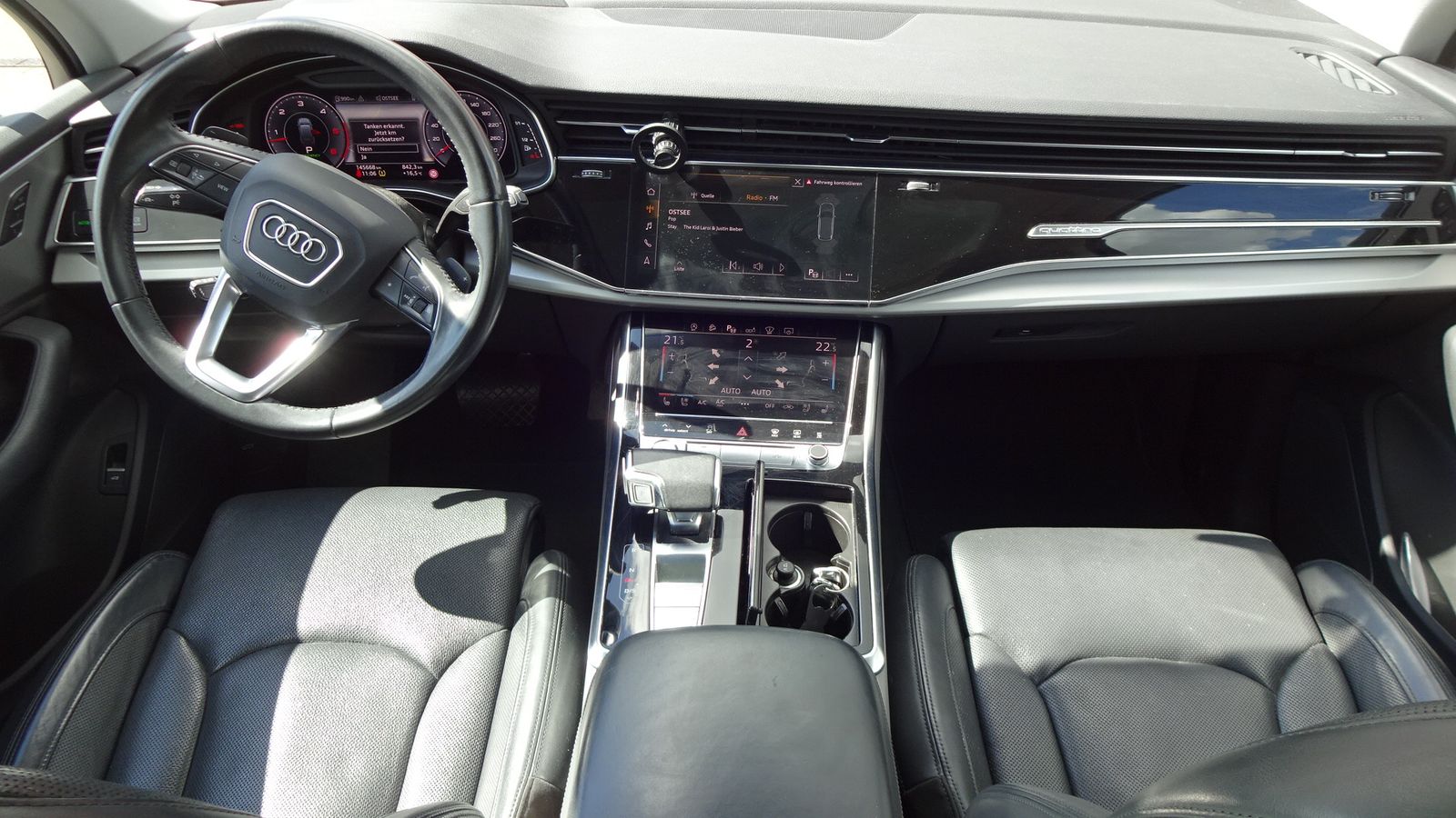 Audi Q7 50 TDI quattro tiptronic imagem 3