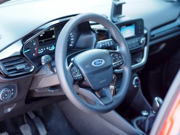 Bild 9 Ford Fiesta 5-Türer Klima Sitz-/Frontscheibenheizung