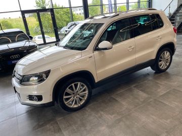 Volkswagen Tiguan Life BM 4Motion *NAVI*KLIMA*PANO*TEMPOMAT