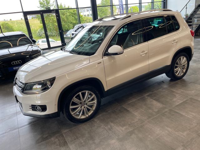 Volkswagen Tiguan Life BM 4Motion *NAVI*KLIMA*PANO*TEMPOMAT