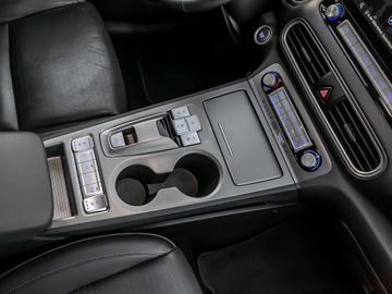 Hyundai Kona Premium Elektro 2WD Fahrassistenz-Paket