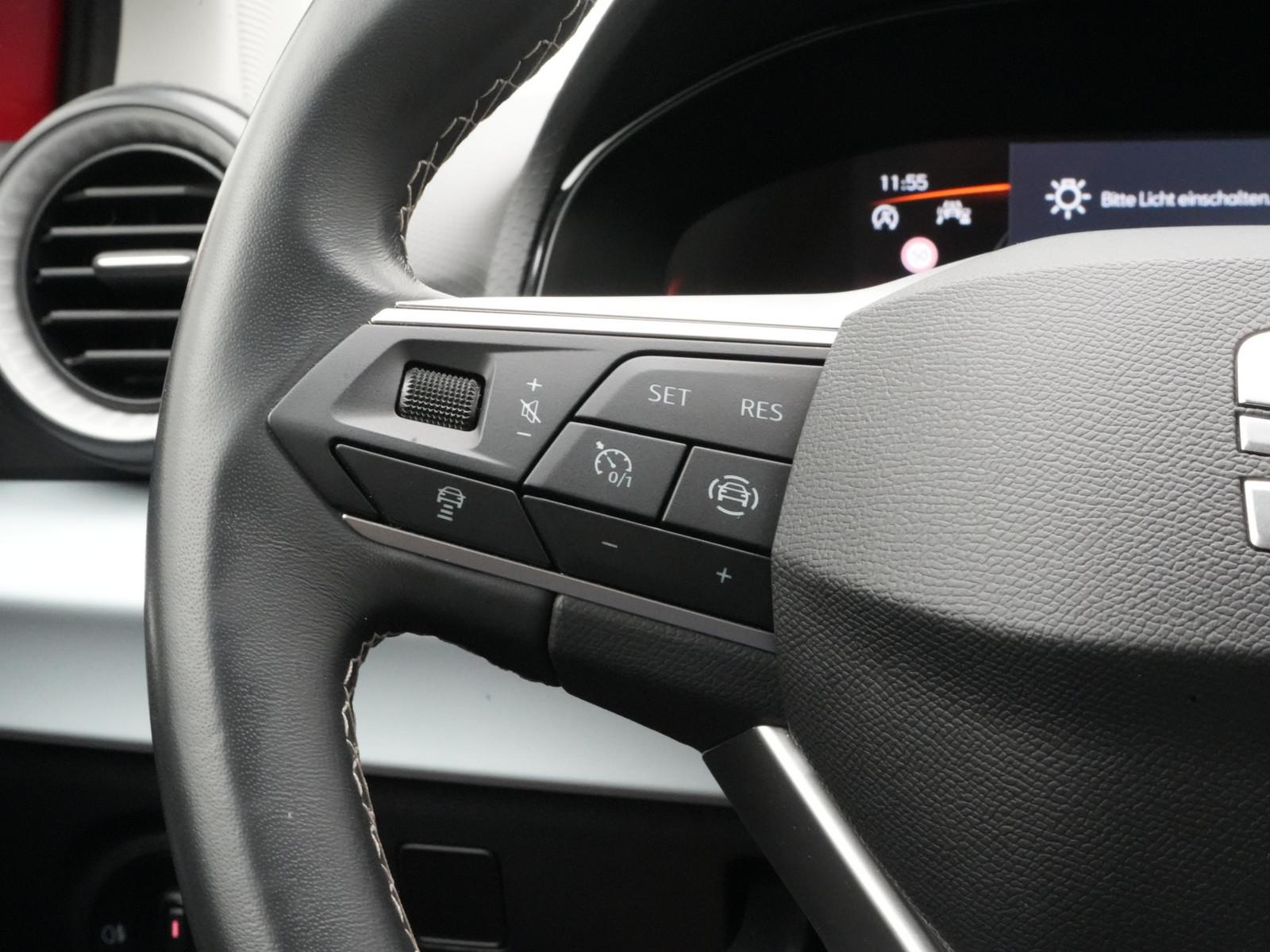 Seat Arona Style Edition ACC KAM LED CARPLAY PDC
