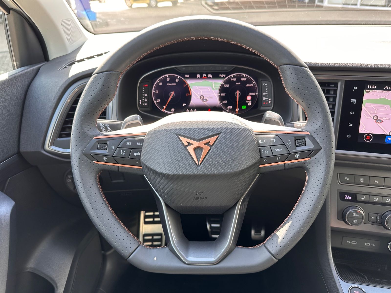 Fahrzeugabbildung CUPRA Ateca 1.5 TSI LED/Navi/APP/SHZG/LENKRADHZG/RFK
