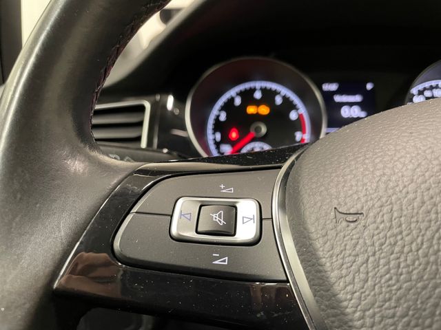 Golf Sportsvan Highline 1.4 TSI DSG XENON PDC