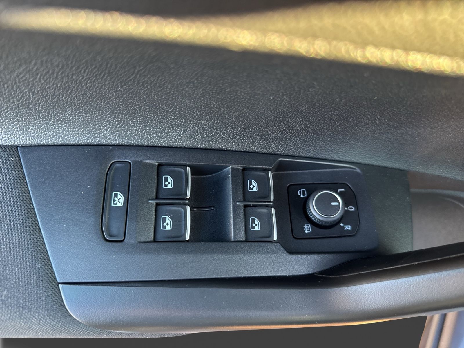 Taigo R-Line 1.5 TSI, IQ Drive, RearView, Matrix