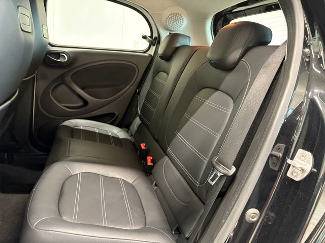 forfour prime 1.0 DCT DAB+ RFK TEMPOMAT