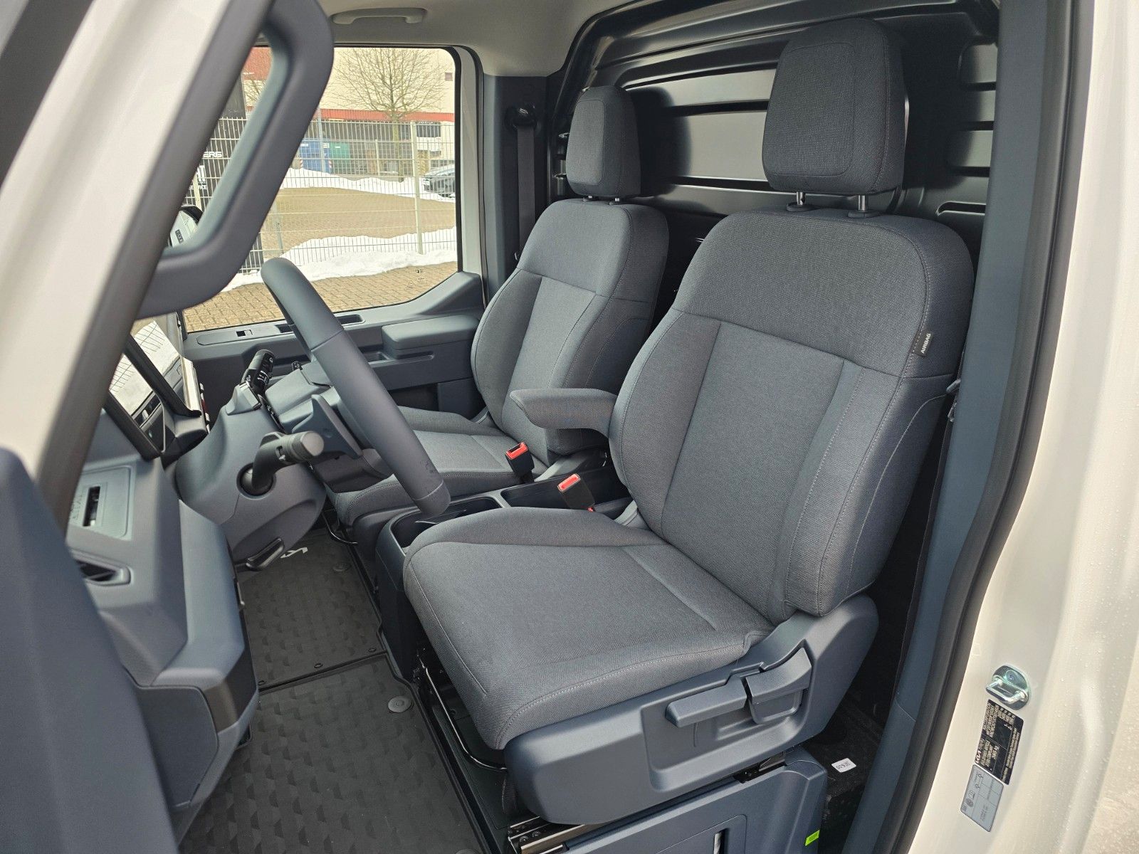 Fahrzeugabbildung Kia PV5 CARGO L2H1 3T 71.2 PLUS WP AW