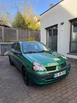 Renault Clio 1.2 16V **94.500Km** - gebrauchte Renault Clio aus dem Jahr 2001
