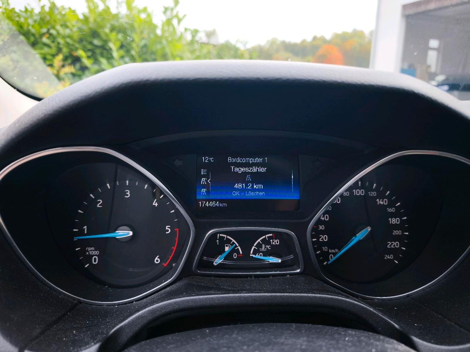 Ford Focus 2015 — photo 6