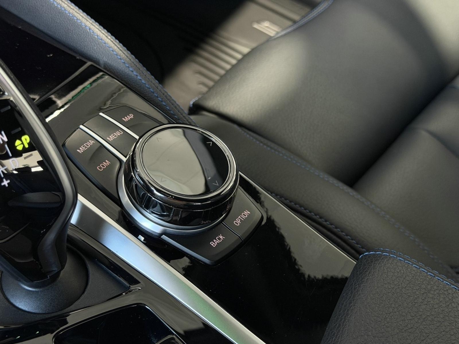BMW 530e M Sport 19LM M-Sitze 360°K Harman Assist.