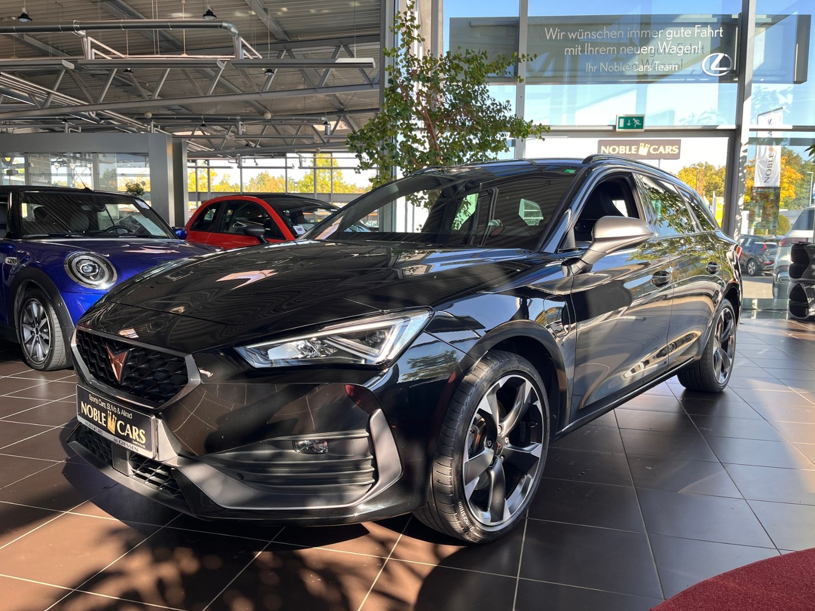 Cupra Leon ST LED AHK NAVI ALU imagem 3