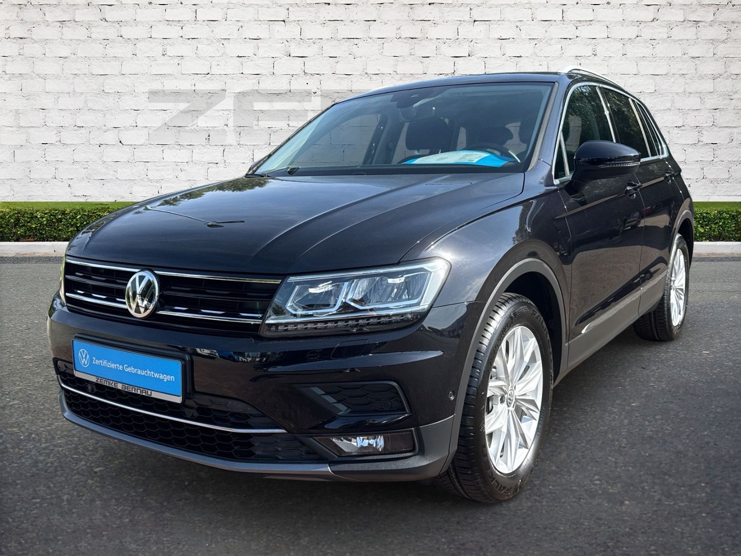 Volkswagen Tiguan 2.0 TSI BMT DSG Highline 4Motion AHK-klap foto 2