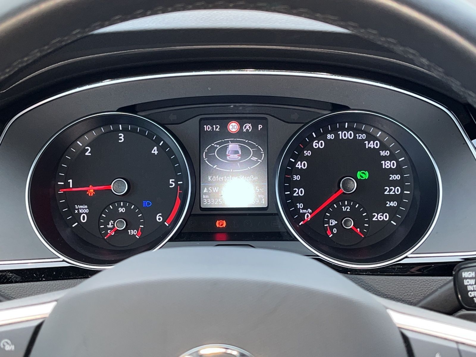 Volkswagen Passat Variant - Bild 10