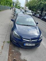 Opel Astra 1,6 Benzin - Opel Astra mit Benzin-Antrieb: Kleinwagen, 1.6