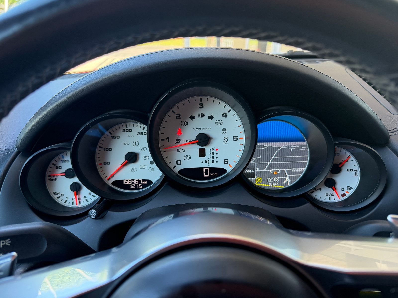 Fahrzeugabbildung Porsche Cayenne /LED/S-DACH/21"ALU/NAVI/LEDER/KAMERA