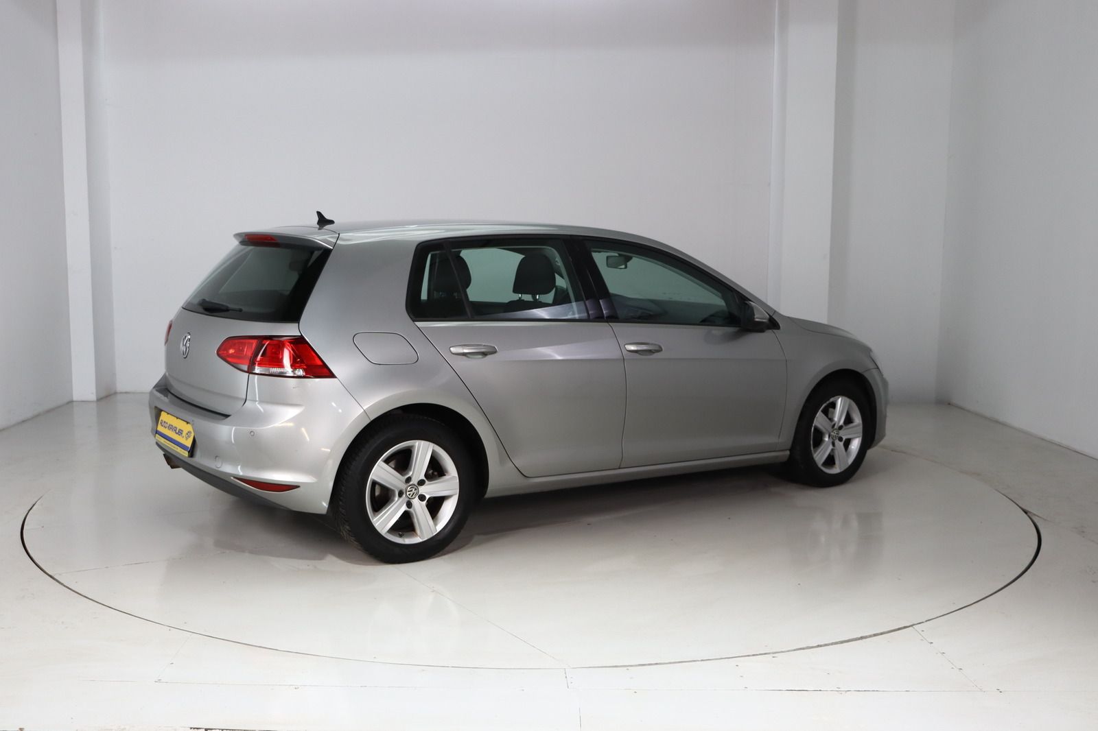 Fahrzeugabbildung Volkswagen Golf 1.4 TSI * PDC * Sitzhzg. * HU/AU neu