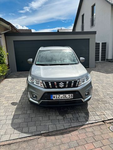 SUZUKI e Vitara