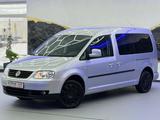 Volkswagen Caddy Maxi Life-DSG-Rollstuhlgerecht-Rampe - gebrauchte VW Caddy aus dem Jahr 2009