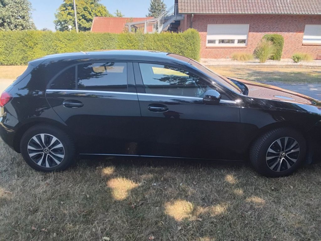 Image of Mercedes-Benz A 180