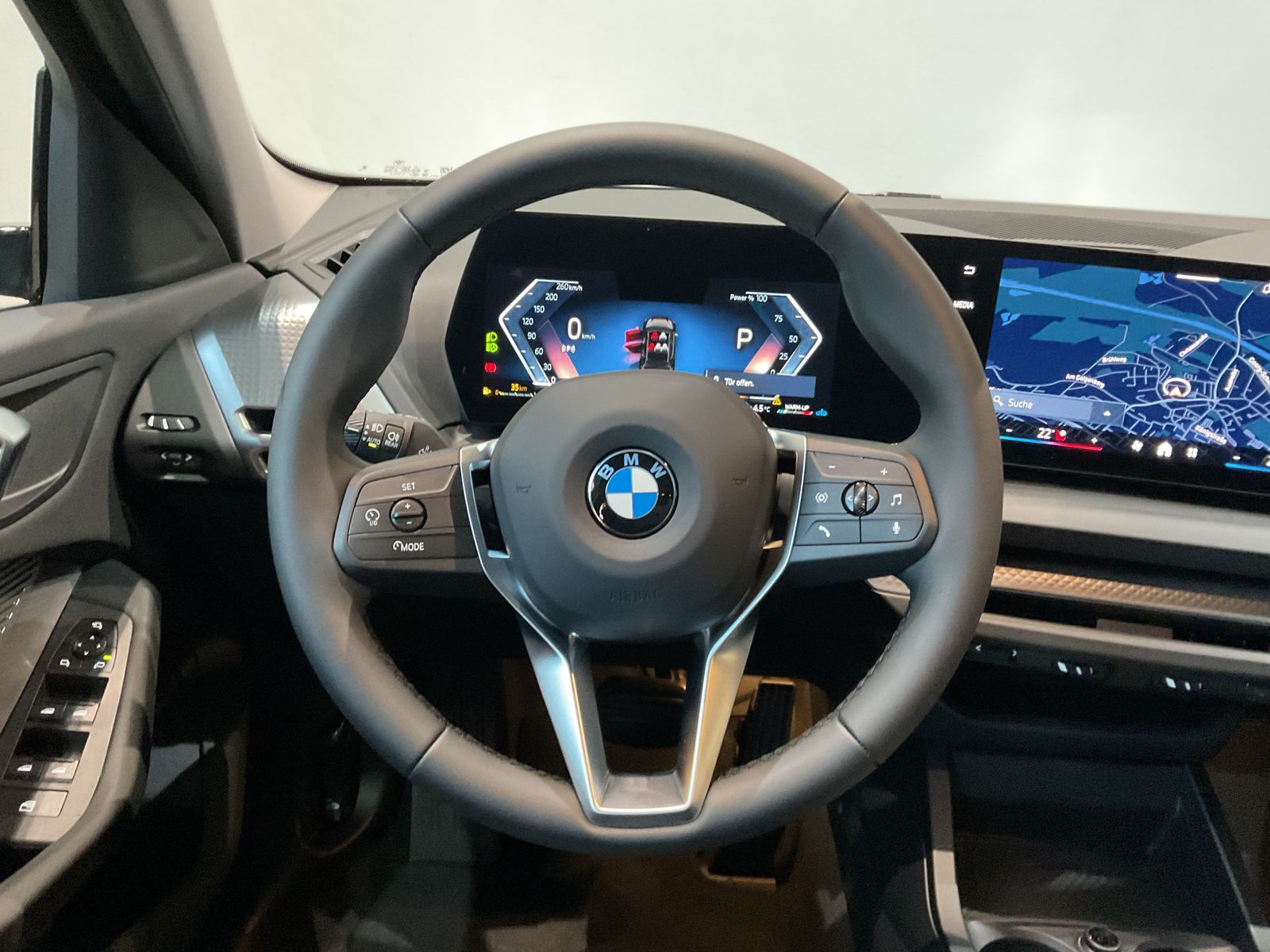 Fahrzeugabbildung BMW 116 Komfortzugang, AHK, Lenkradhzg. DAB LED