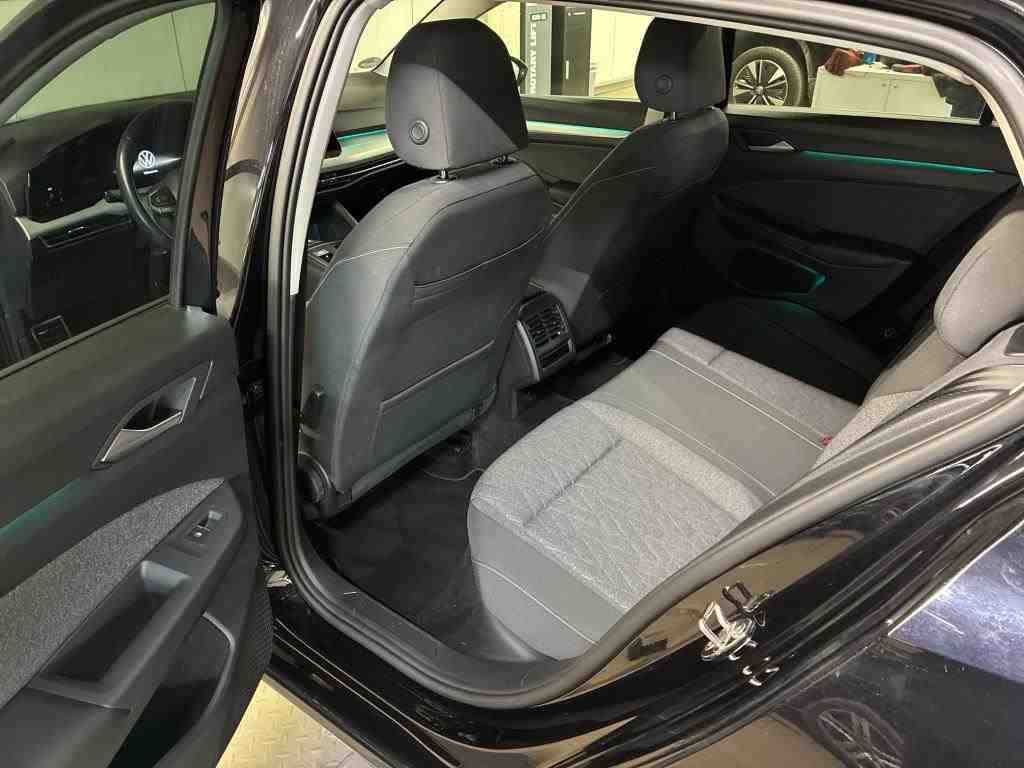 Volkswagen Golf - Bild 9